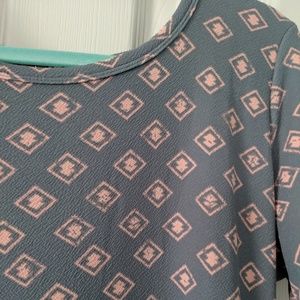 LuLaRoe Dresses - Amelia dress by LuLaRoe NWT SZ XL LuLaRoe Dresses - Amelia dress by LuLaRoe NWT SZ XL